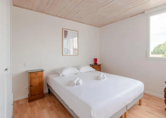 Maison Aux Moutiers - Wifi - Terrasse Prigny